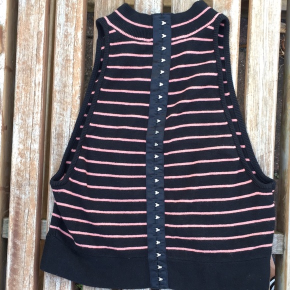 NWOT Victoria’s Secret Form Fitted Halter Crop Top, Medium, Black/Mauve - Picture 4 of 8